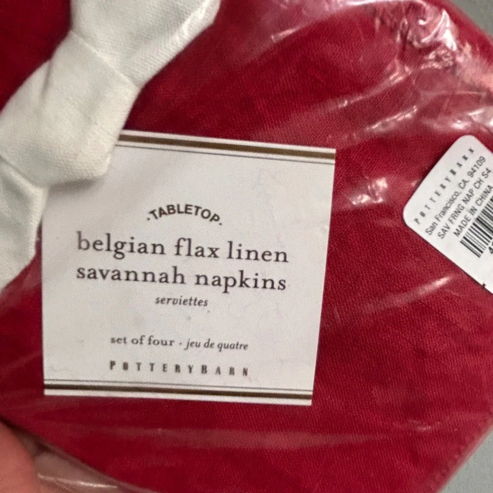 Pottery Barn Belgian Flax Linen Savannah Napkins Cherry Red Set of 4 Fringed NEW